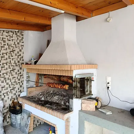 Casa de Férias Cozy Boutique Village With Garden Bbq And Playground Agios (Evia)