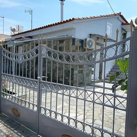 Cozy Boutique Village With Garden Bbq And Playground Casa de Férias Agios (Evia)